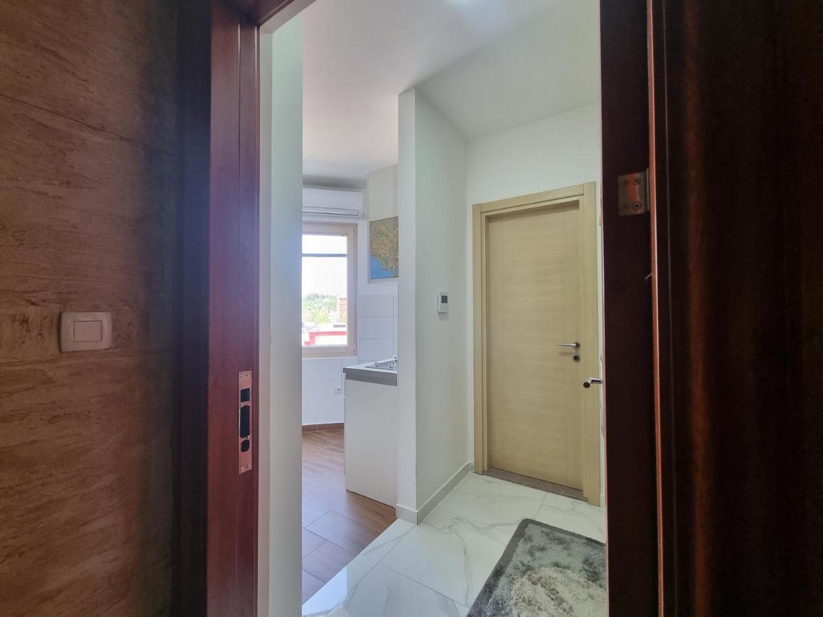 Victory Apartment Nikšić 外观 照片